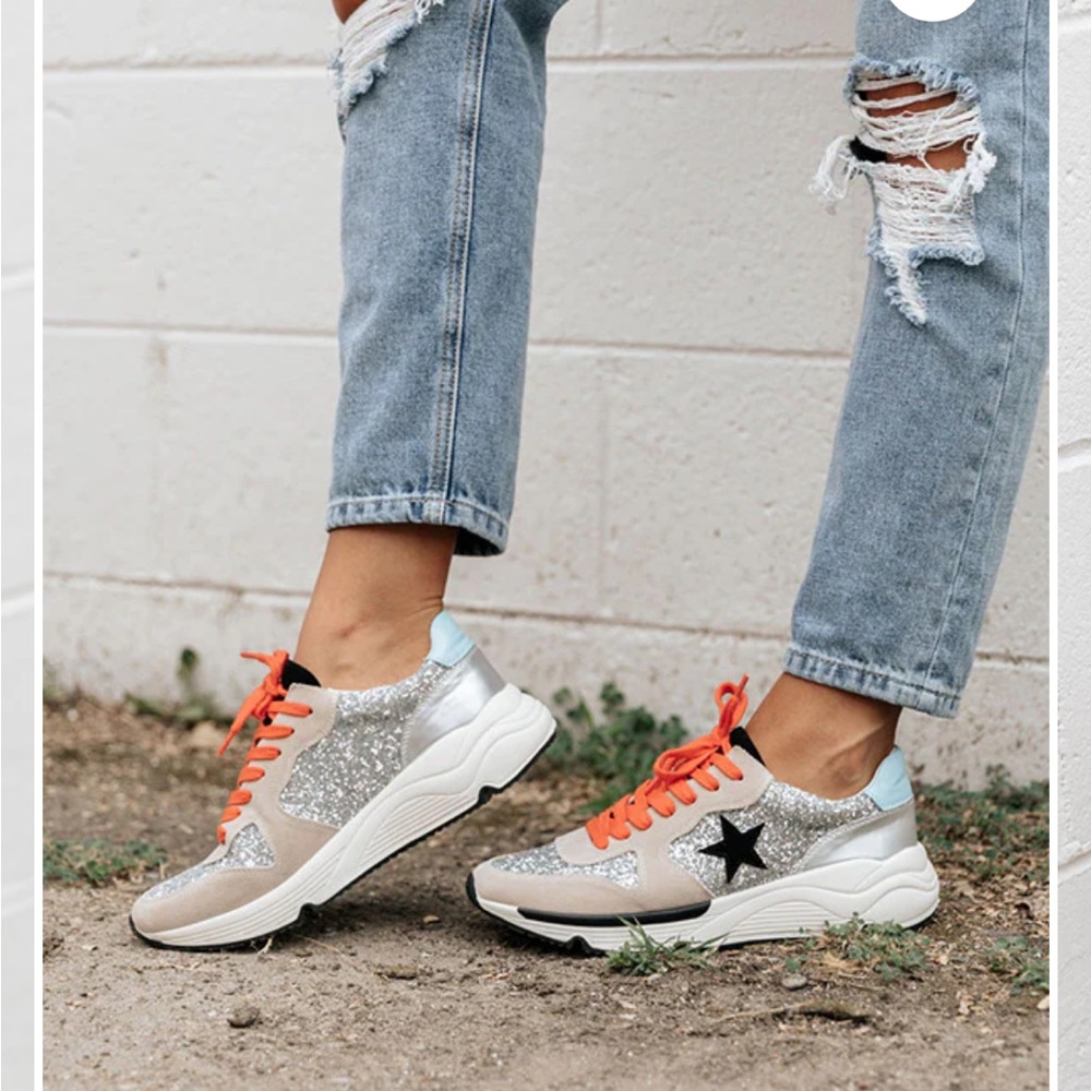 White Raven Quincy Glitter Sneaker - Picture 5 of 10